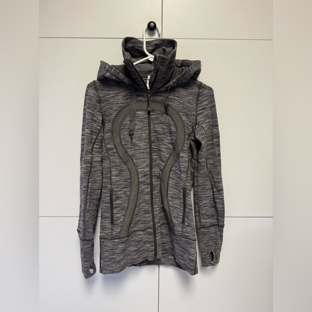 lululemon athletica Green Gray Stride Jacket with High Collar. Size 6